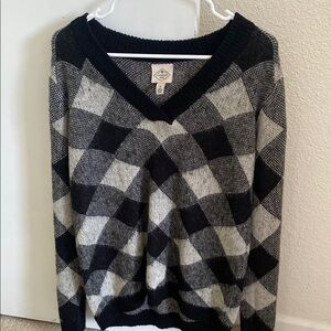 St John’s Bay checkered Sweater